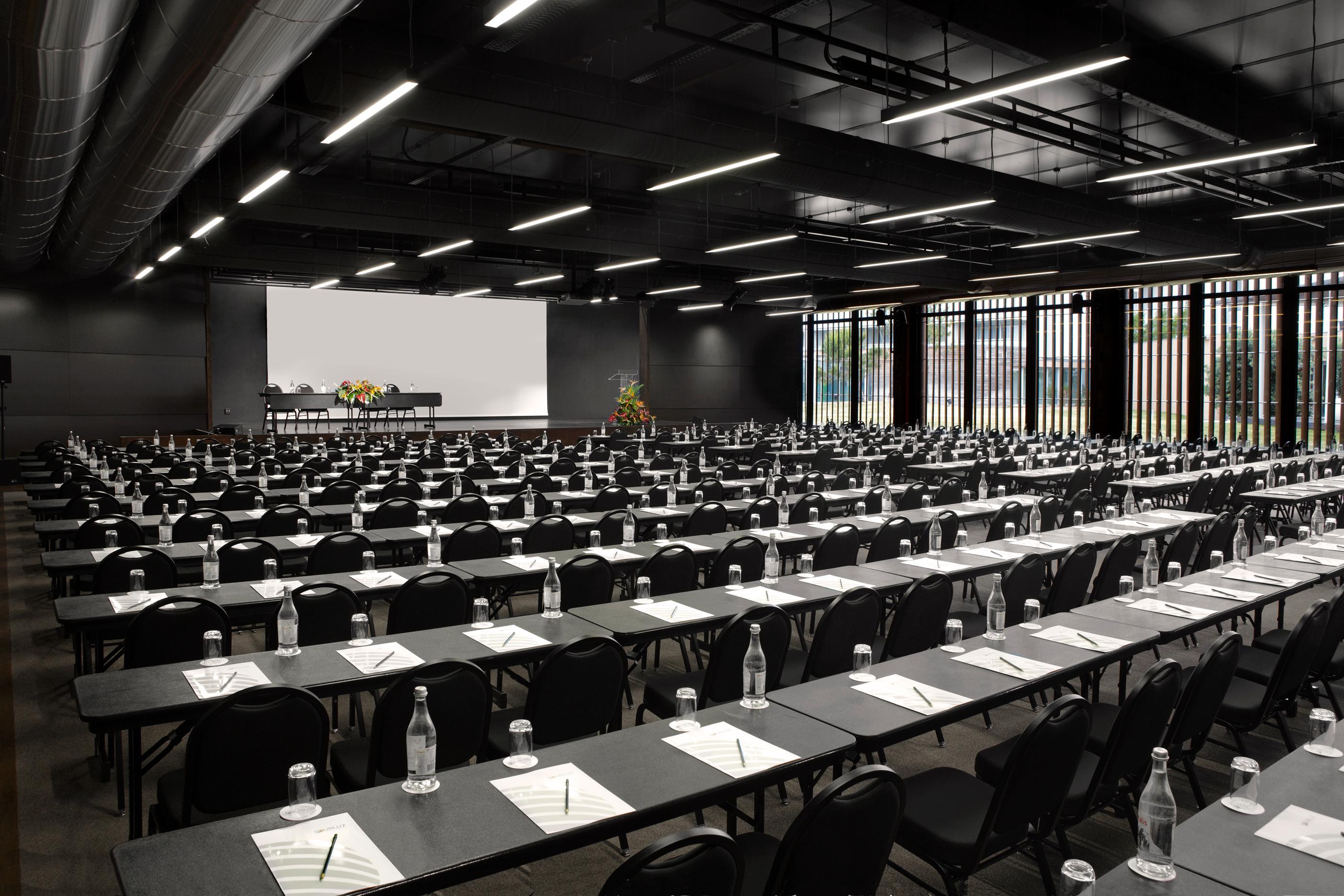 By The Editory - Marina Apart-hotel Tróia